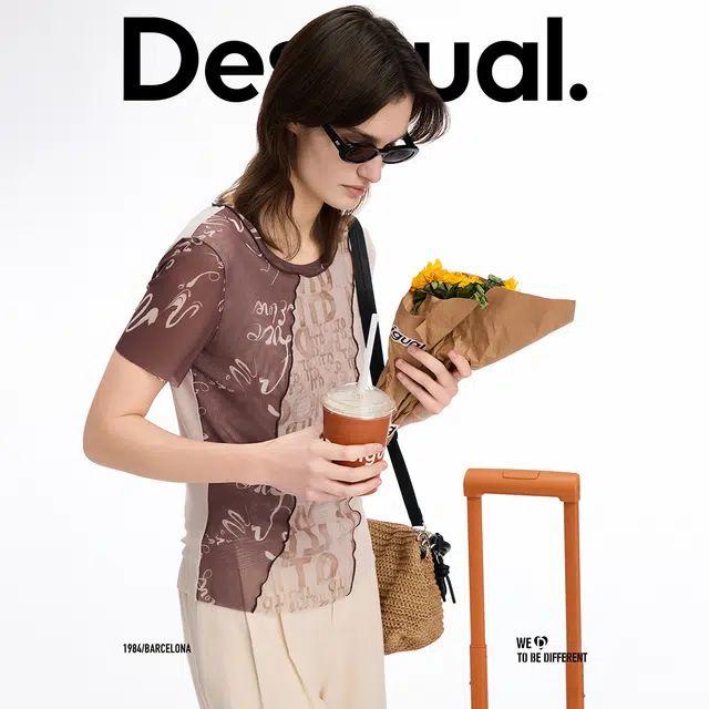 Desigual T