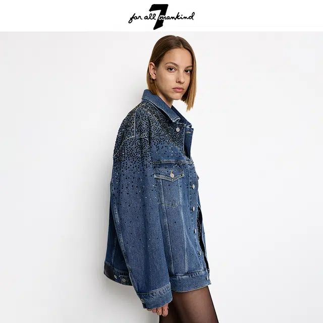 7 FOR ALL MANKIND