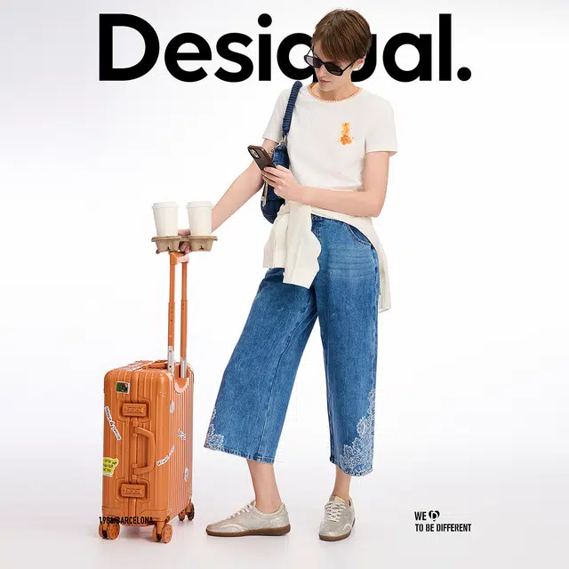 Desigual T