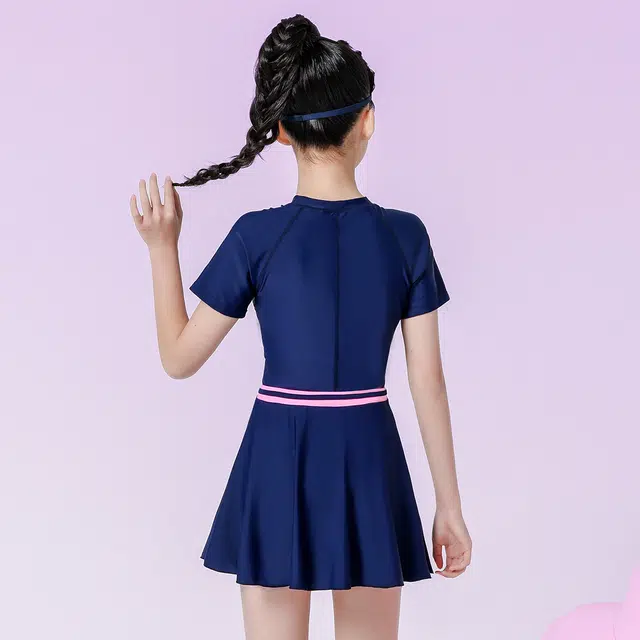 Barbie LOGO
