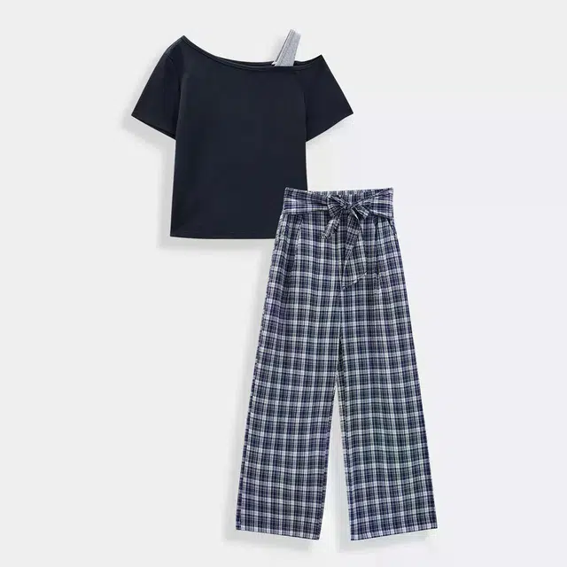 爱依服 夏季韩版时尚短袖圆领长裤休闲套装 女款