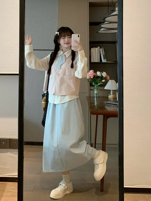 轻迎 法式甜美优雅气质衬衫百搭马甲温柔半身裙显瘦裙装套装 女款