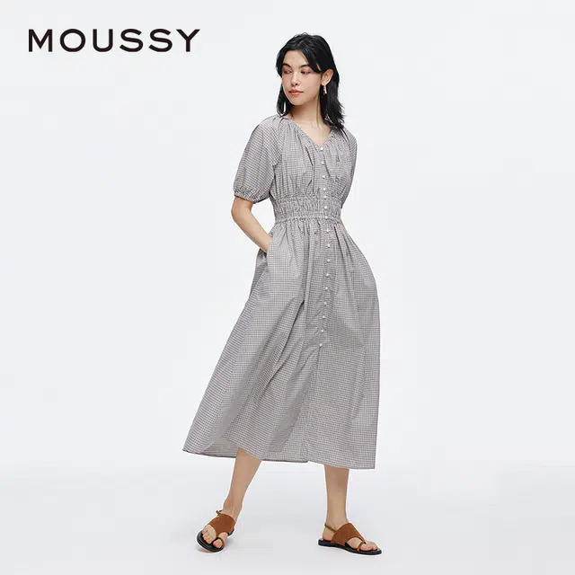 MOUSSY V