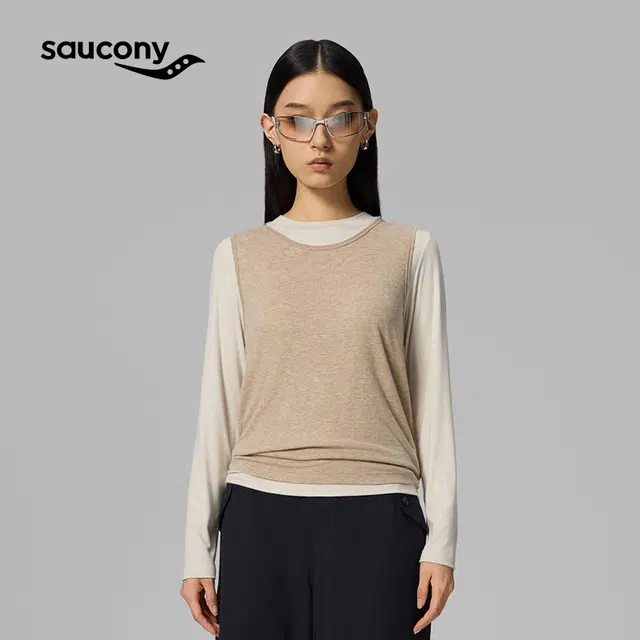 Saucony T