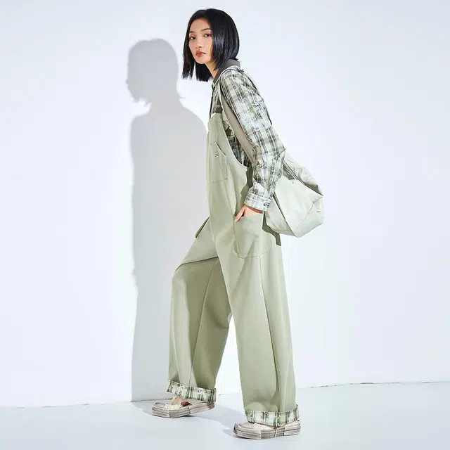 木果果木 夏季休闲工装风百搭直筒中腰长裤背带裤 女款