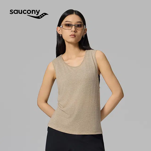 Saucony T