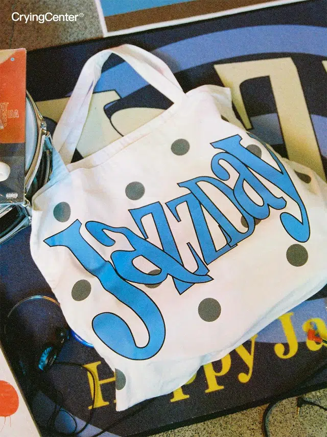 Crying Center JazzyDay