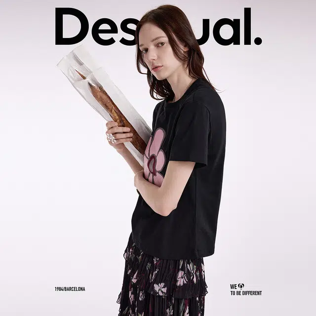 Desigual T