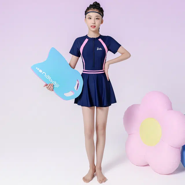 Barbie LOGO