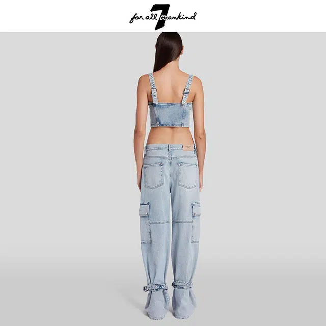 7 FOR ALL MANKIND