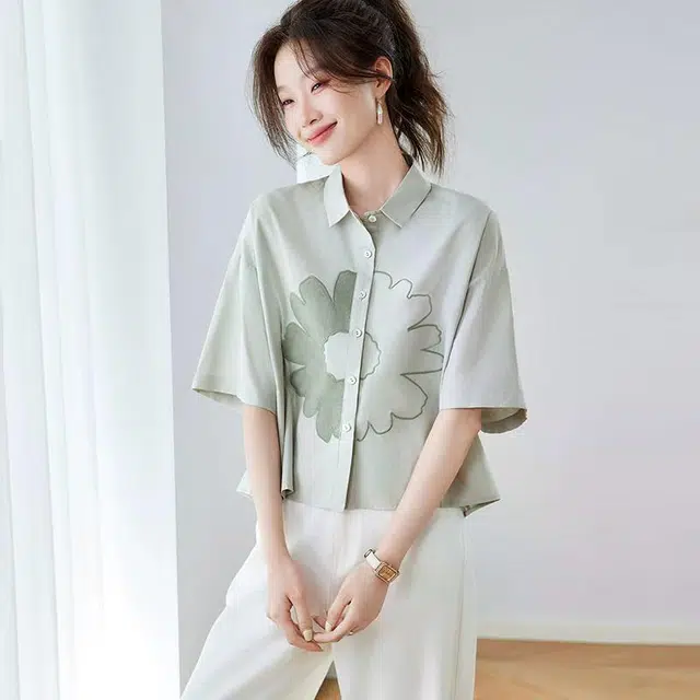 笔杏 美式复古刺绣宽松翻领纯棉上衣设计感青春减龄短袖衬衫 女款