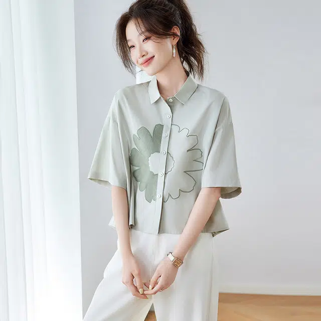 笔杏 美式复古刺绣宽松翻领纯棉上衣设计感青春减龄短袖衬衫 女款