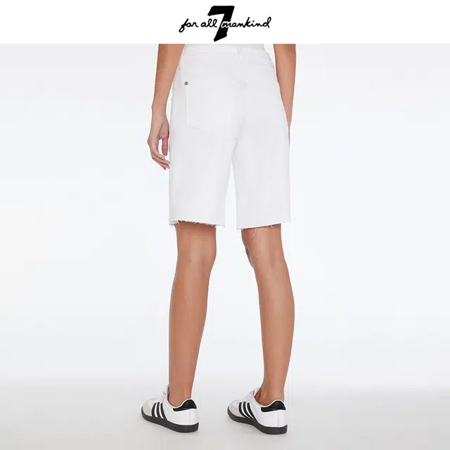 7 FOR ALL MANKIND