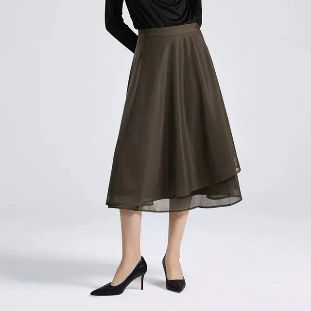 NINE WEST