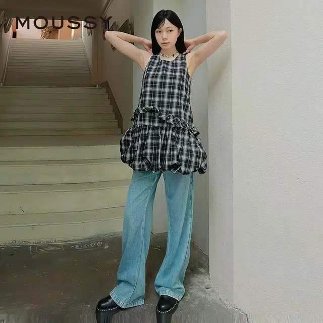 MOUSSY