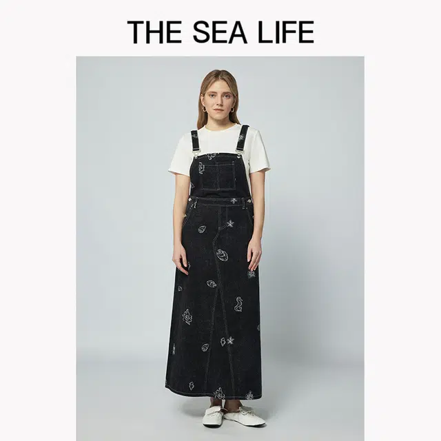 THE SEA LIFE T