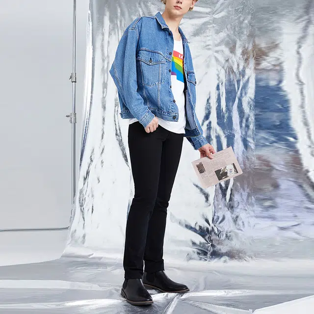 Levis