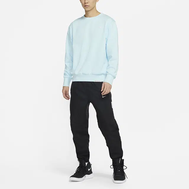 Nike Tandard Issue