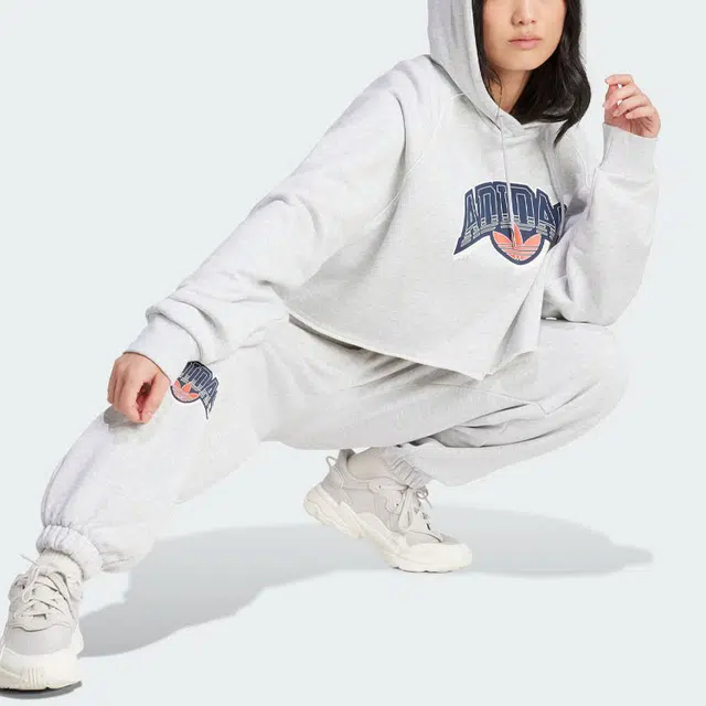 adidas originals Cropped Hoodie Logo