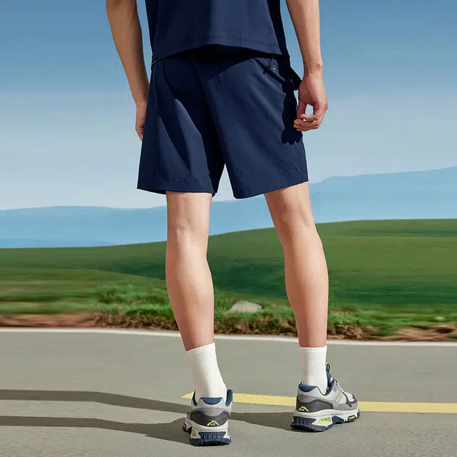 Skechers