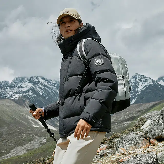 探路者 休闲舒适连帽拉链面包服含羽绒外套 男女同款