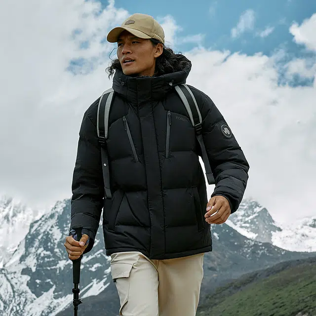 探路者 休闲舒适连帽拉链面包服含羽绒外套 男女同款