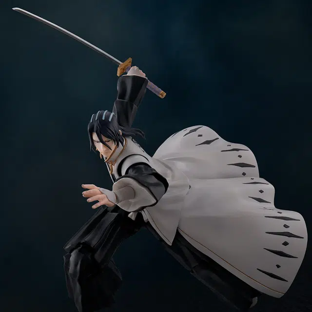 BANDAI S.H.Figuarts 15.5cm
