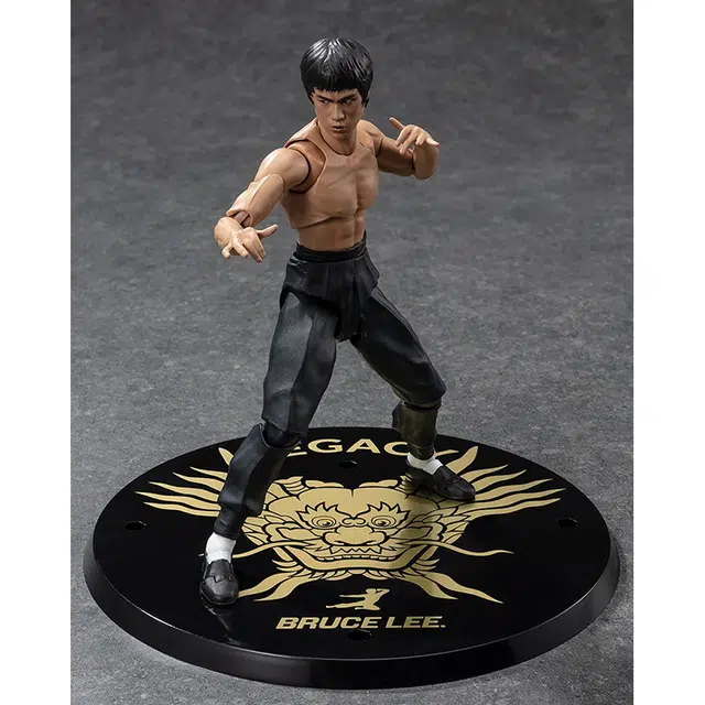 BANDAI S.H.Figuarts 50 13cm