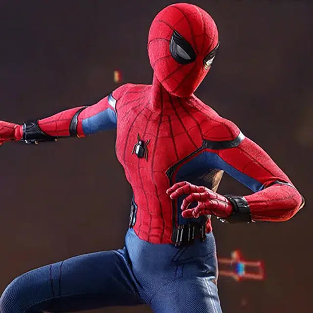Hot Toys 14 43.5cm