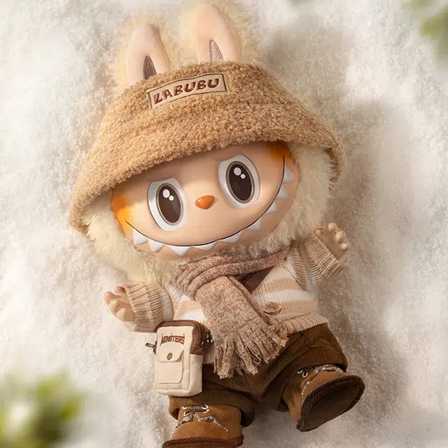 Pop Mart Labubu The Monsters "Dress Be Latte" 38 cm