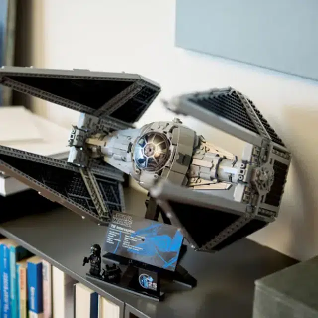 LEGO TIE Interceptor 1931pcs 75382