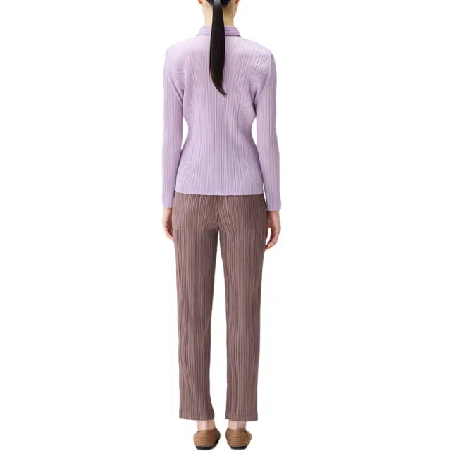 PLEATS PLEASE ISSEY MIYAKE