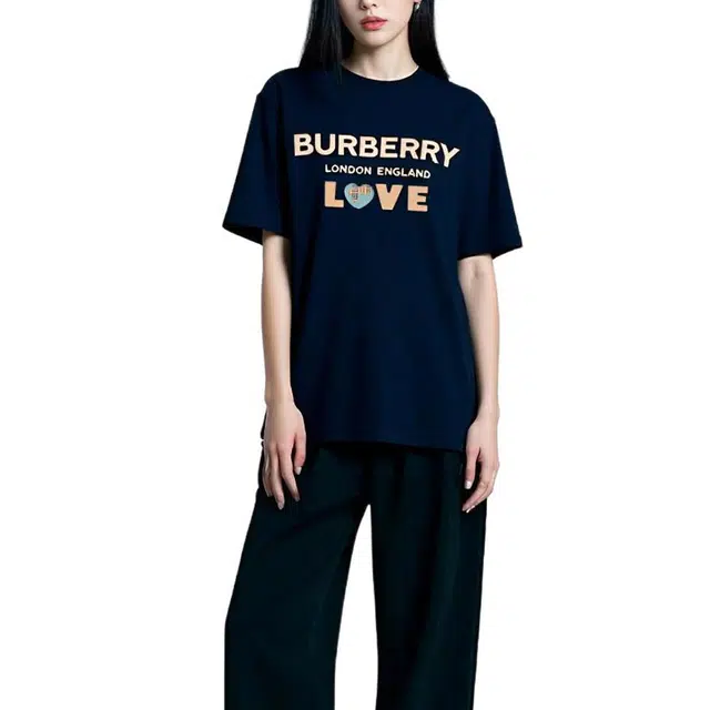 Burberry LOVELogoT