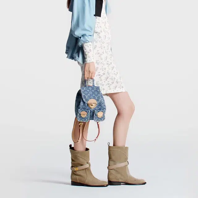 LOUIS VUITTON Venice NM