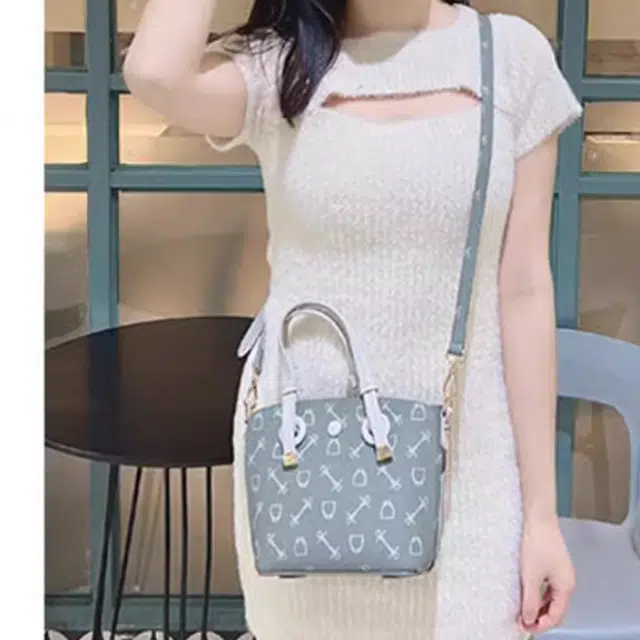why PVC Tote
