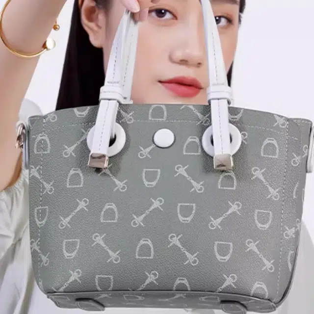 why PVC Tote