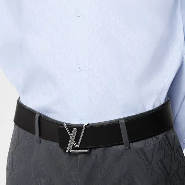 LOUIS VUITTON 4CM