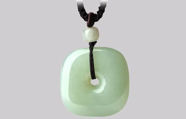 老庙 四季发财精雕招财四季平安扣挂件新中式 吊坠 青白玉 女款
