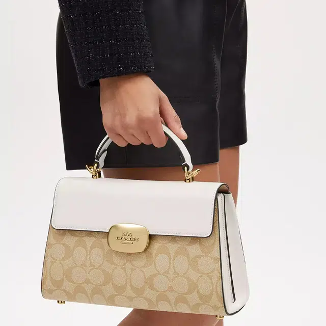 COACH Eliza 27