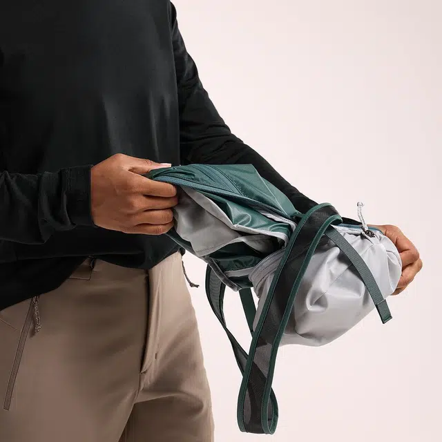 Arcteryx Heliad 12L Tote