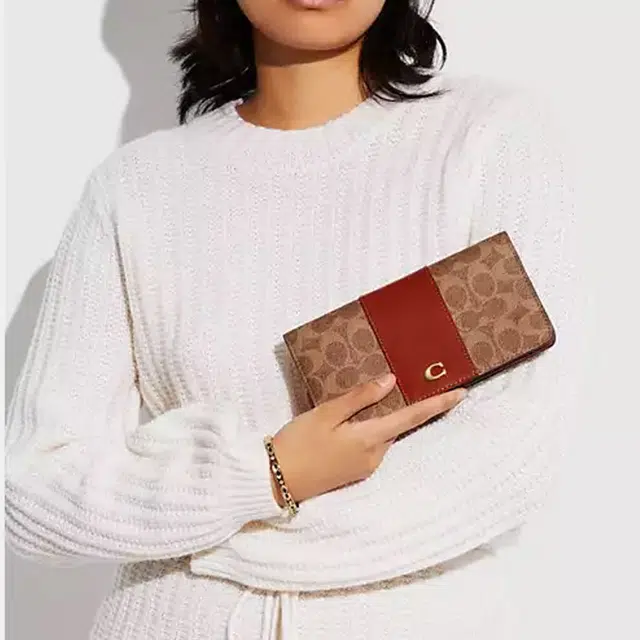 COACH Slim Wallet C