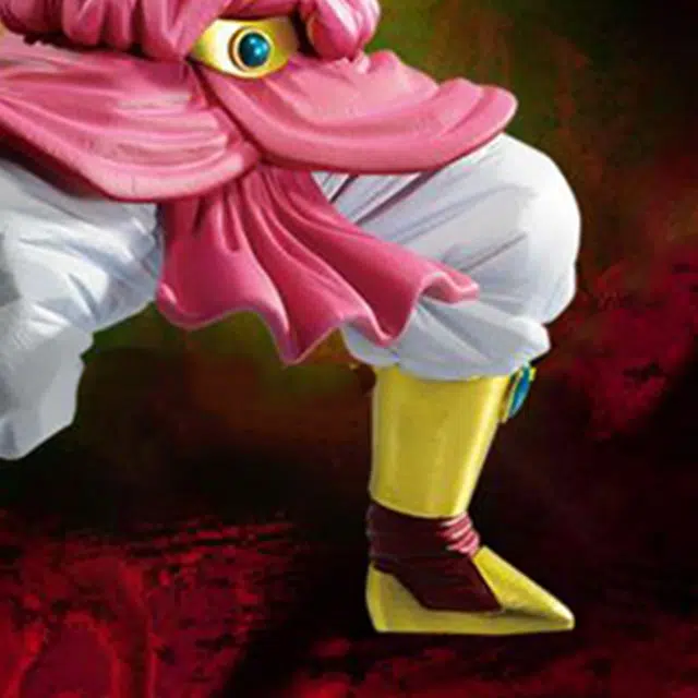BANPRESTO 4 25cm