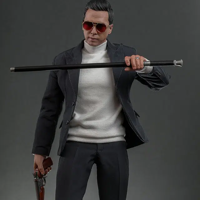 Hot Toys 16 29cm