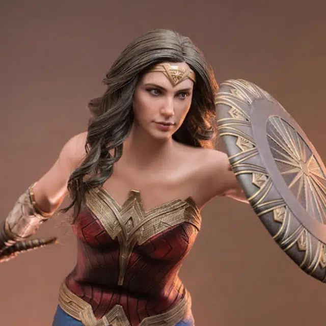 Hot Toys DC 100