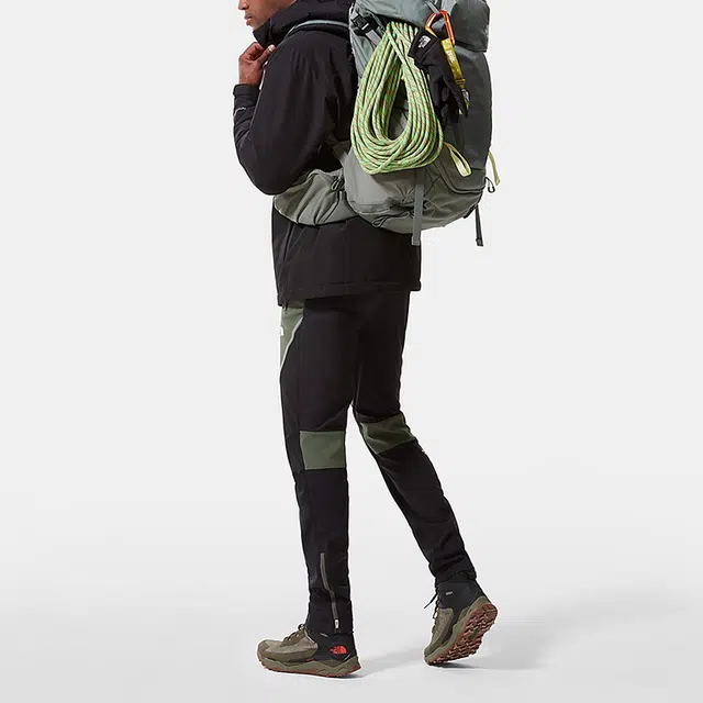 THE NORTH FACE DRYZZLE FUTURELIGHT Logo