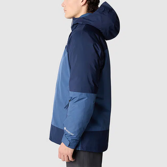 THE NORTH FACE TRICLIMATE GORE-TEX Logo