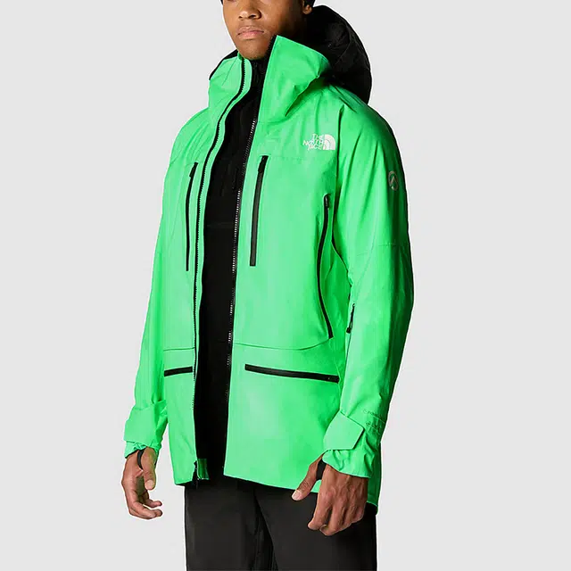 THE NORTH FACE SUMMIT TSIRKU GORE-TEX PRO Logo