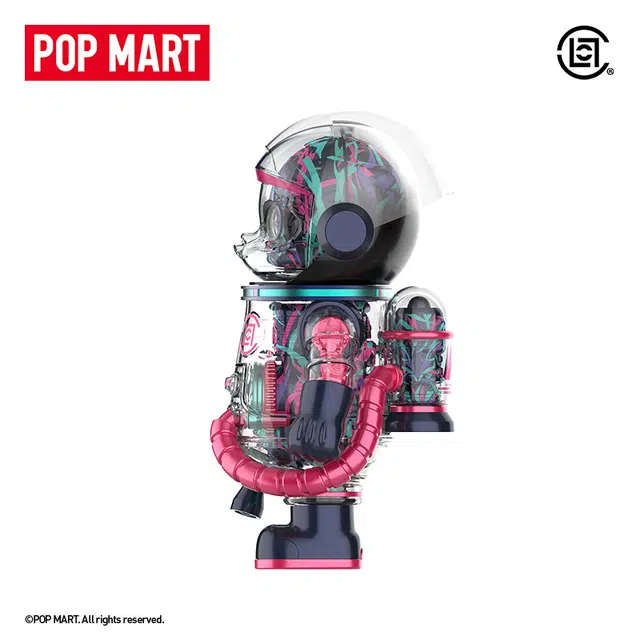 POP MART 400 MOLLY MEGA SPACE MOLLY