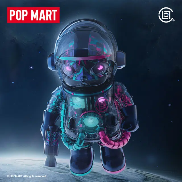 POP MART 400 MOLLY MEGA SPACE MOLLY