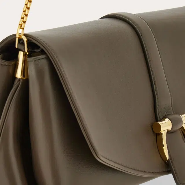 FERRAGAMO Gancini